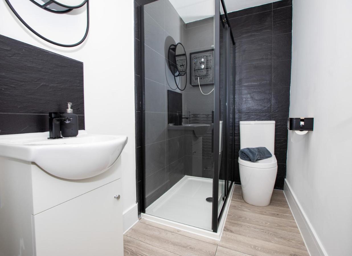 Stylish Stay Near The Stadium Walk To The Action Λίβερπουλ Εξωτερικό φωτογραφία
